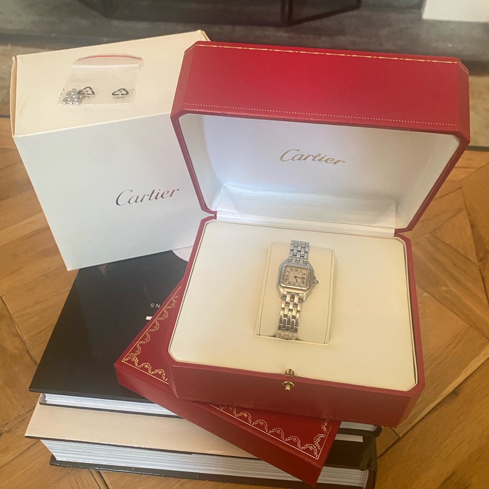 PANTHÈRE DE CARTIER Watch, Small Stainless Steel 100% Authentic, Very Good  Cond